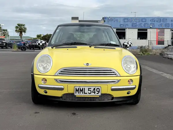 2003 Bmw Mini Cooper ~Low Kms Carousel 1