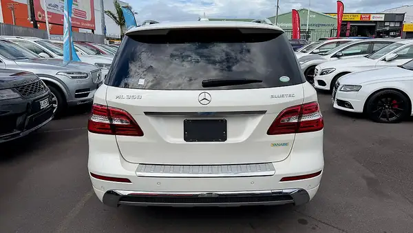 2014 Mercedes-benz Ml 350 4Matic AMG Sport Pack..Sunroof Carousel 5