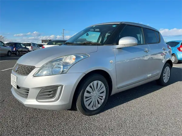 2013 Suzuki Swift XG Carousel 4