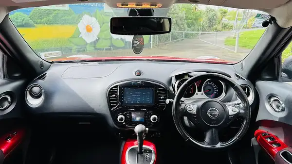 2014 Nissan Juke 1.6 TI CVT Carousel 1