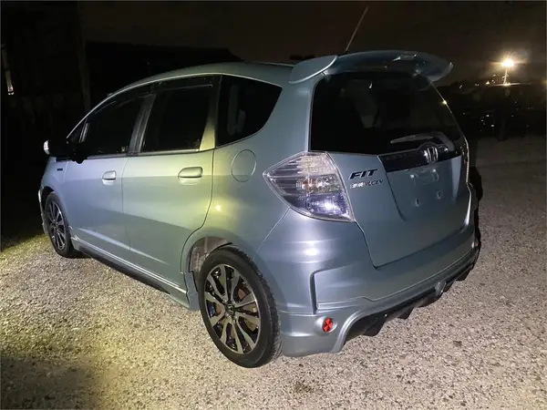 2013 Honda Fit RS Fine Style Carousel 8