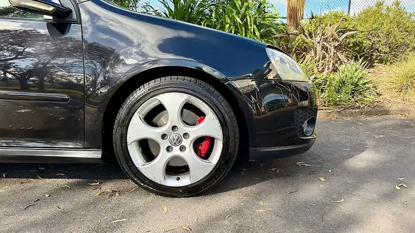 2009 Volkswagen Golf GTI…Finance Available Carousel 6