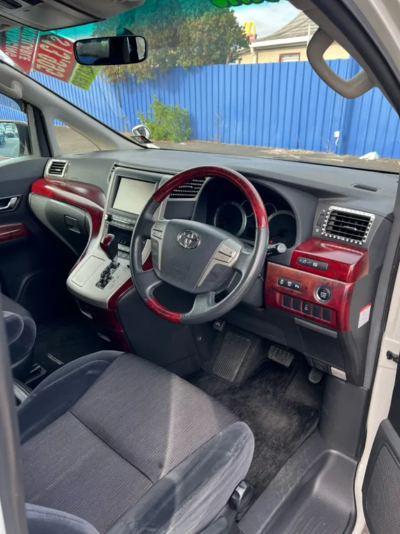 2008 Toyota Vellfire 2.4Z Carousel 2