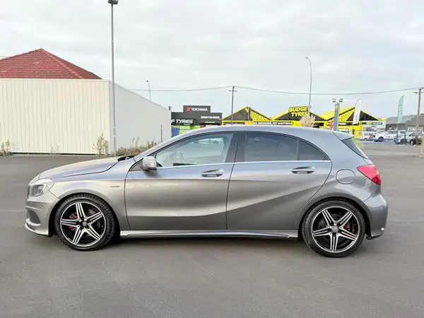 2015 Mercedes-benz A 250 AMG Sport 4Matic Carousel 7