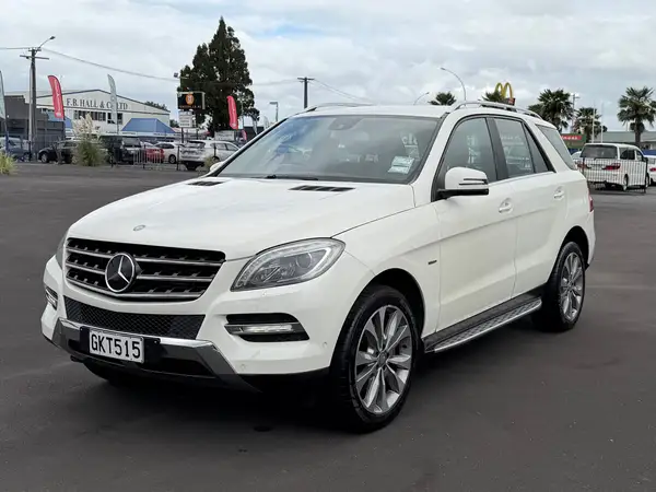 2012 Mercedes-benz Ml 350 3.0L V6 Bluetec ~ NZ New Carousel 2