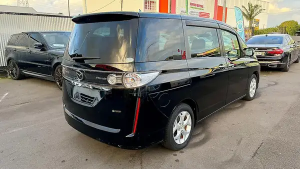 2010 Mazda Biante 8 Seater People Mover NZ Stereo Carousel 5