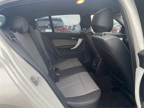 2014 Bmw 1 Series 116i Carousel 8
