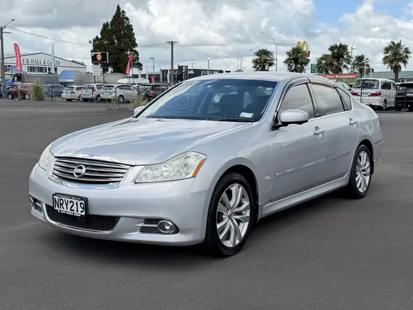 2008 Nissan Fuga 250GT Top Spec Carousel 7