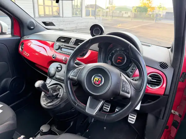 2011 Fiat Abarth 500 Esseesse Manual ~NZ New, Low kms Carousel 7