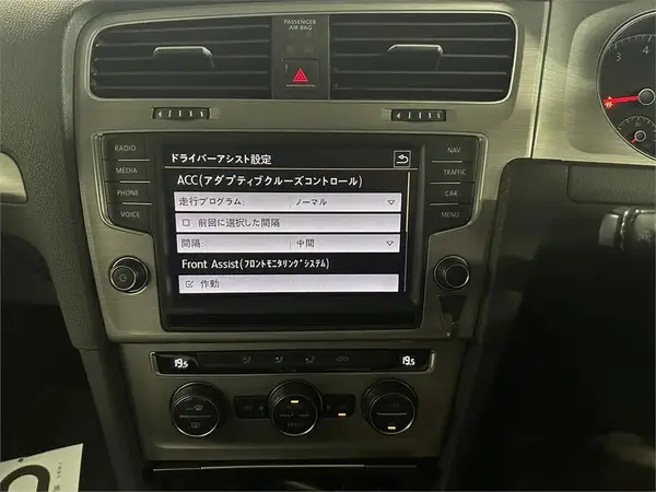 2014 Volkswagen Golf TSI Comfortline BMT Carousel 3
