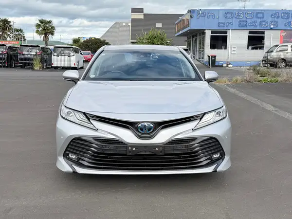 2020 Toyota Camry X Hybrid with Toyota Safety Sense Carousel 9