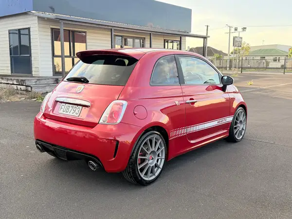 2011 Fiat Abarth 500 Esseesse Manual ~NZ New, Low kms Carousel 5