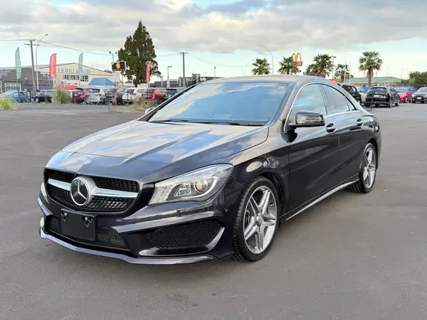 2014 Mercedes-benz Cla 250 Only 21K km! Pristine CLA250 AMG Line Carousel 8