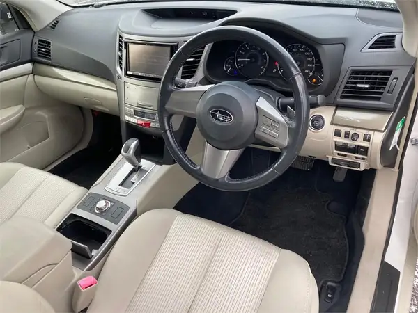 2011 Subaru Legacy 2.5i Eyesight 4WD Carousel 9