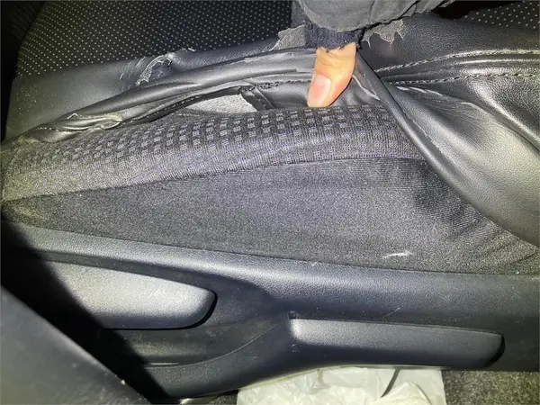 2015 Toyota Vitz F Carousel 4
