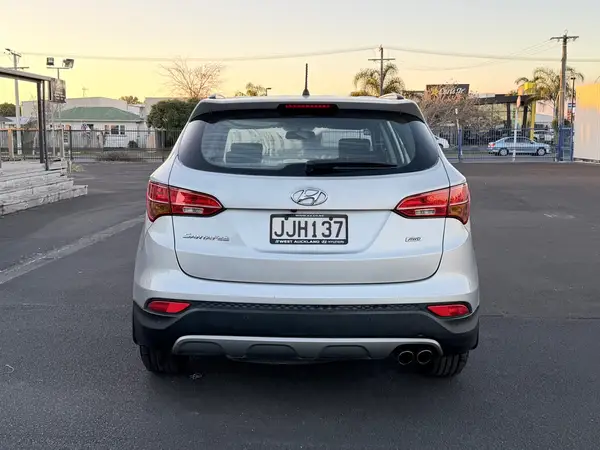 2015 Hyundai Santa Fe DM 2.4L Petrol with Cruise, Bluetooth, Rev Cam Carousel 5