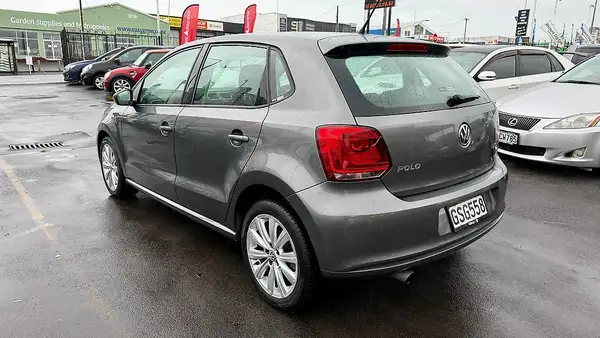 2013 Volkswagen Polo TSI 66KW 7DSG Carousel 6