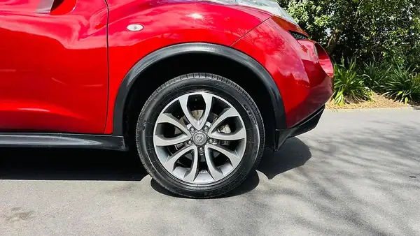2014 Nissan Juke 1.6 TI CVT Carousel 9