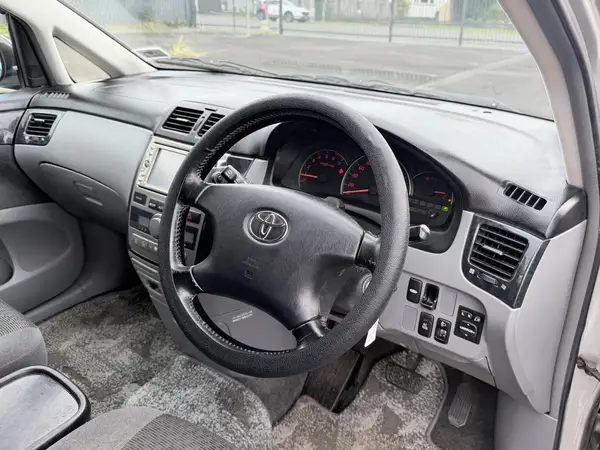 2002 Toyota Ipsum 240i 7Seater, 1Owner, Dark Interior, Low kms Carousel 7