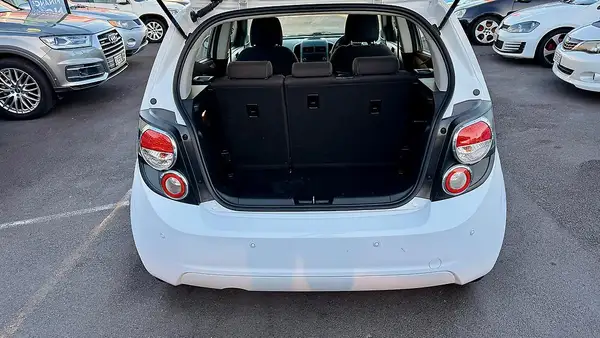 2016 Holden Barina CD Carousel 9