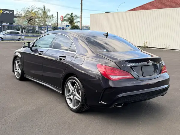 2014 Mercedes-benz Cla 250 Only 21K km! Pristine CLA250 AMG Line Carousel 6