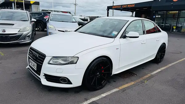 2010 Audi A4 S-Line….Low Km Carousel 7