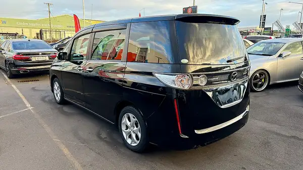 2010 Mazda Biante 8 Seater People Mover NZ Stereo Carousel 7