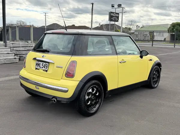 2003 Bmw Mini Cooper ~Low Kms Carousel 6