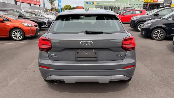 2017 Audi Q2 Heated Seats Carousel 5