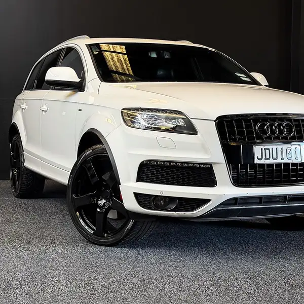 2011 AUDI Q7 3.0 TDI QUATTRO TIP Carousel 9