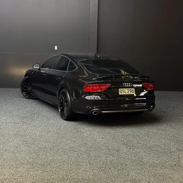2011 AUDI A7 S LINE TDI AUTO Carousel 5