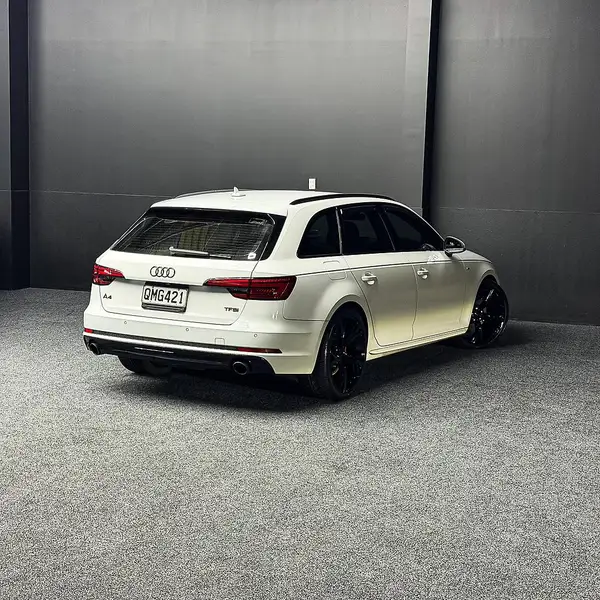 2016 AUDI A4 Carousel 4