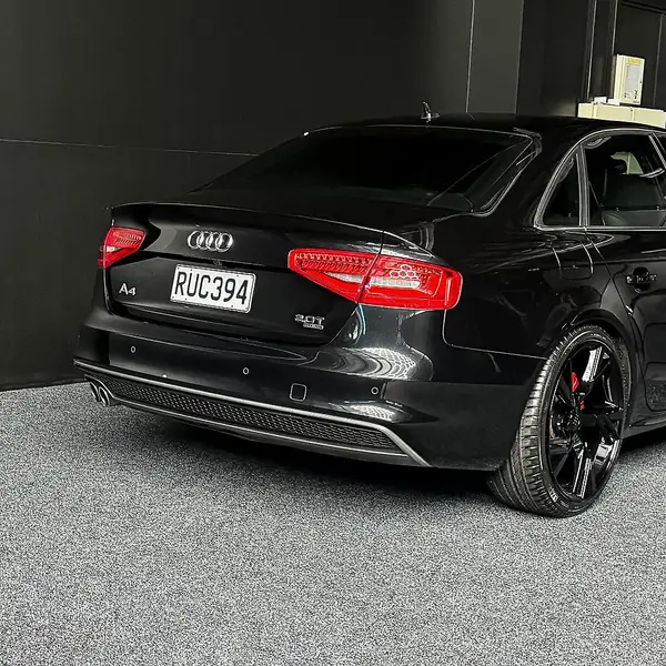 2014 AUDI A4 2.0T S-Line Carousel 2