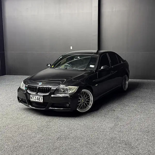 2009 Bmw 320i Carousel 7