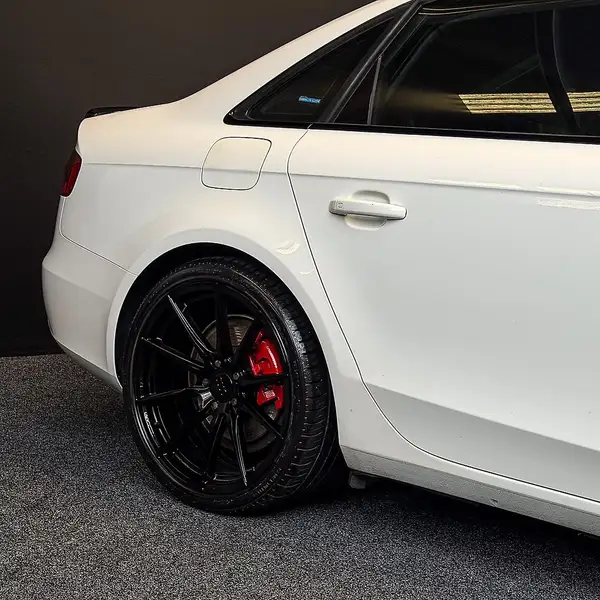 2012 AUDI A4 Carousel 8
