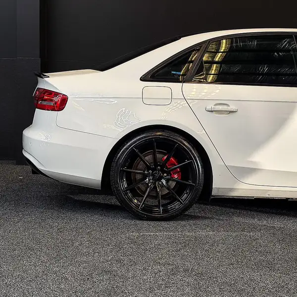 2012 AUDI A4 Carousel 1