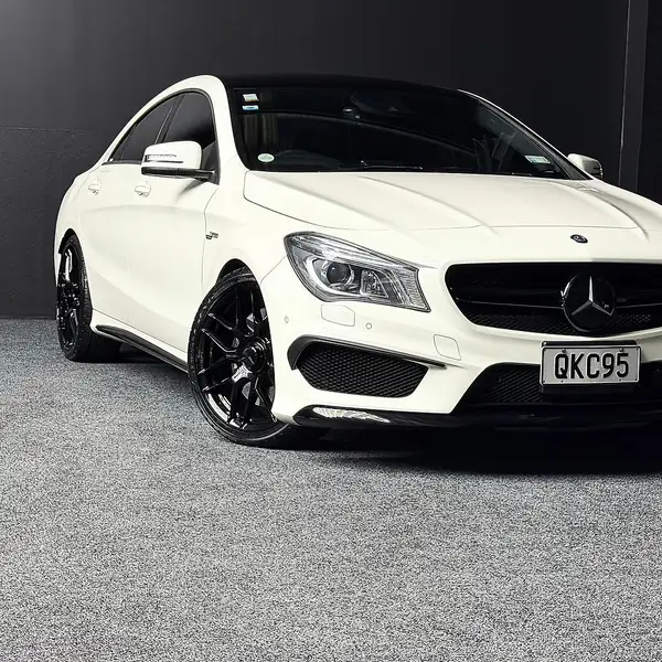 2014 Mercedes-benz Cla 45 AMG Carousel 9