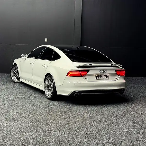 2011 AUDI A7 S LINE TDI QUATTRO Carousel 5