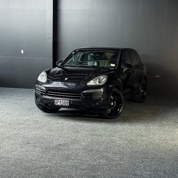 2010 Porsche Cayenne s Carousel 7