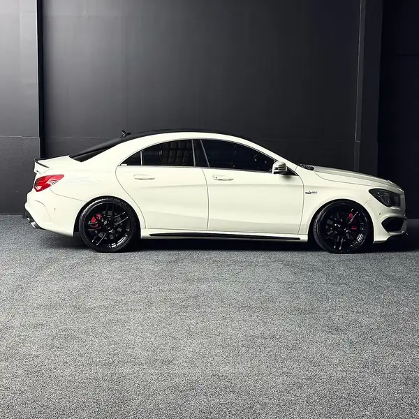 2014 Mercedes-benz Cla 45 AMG Carousel 3
