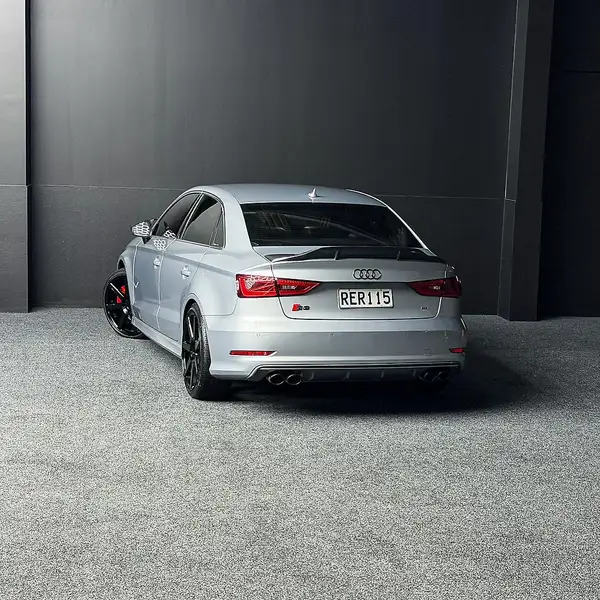 2014 AUDI S3 Carousel 6