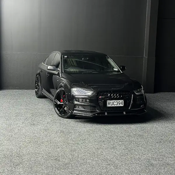 2014 AUDI A4 2.0T S-Line Carousel 10