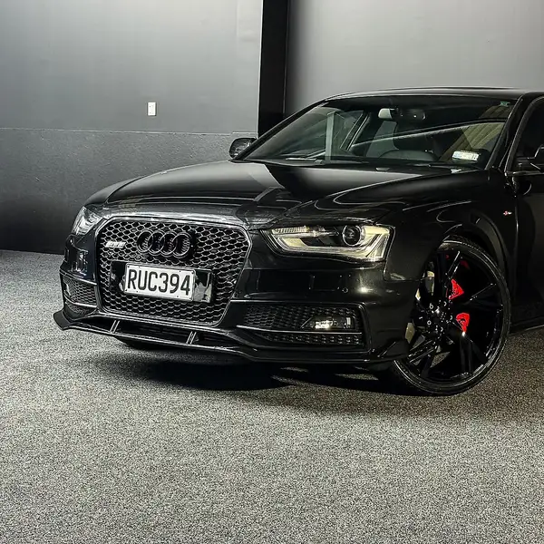 2014 AUDI A4 2.0T S-Line Carousel 7