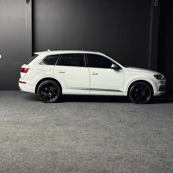 2016 AUDI Q7 3.0 TDI Carousel 3