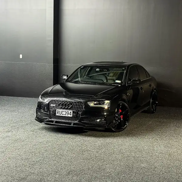 2014 AUDI A4 2.0T S-Line Carousel 8