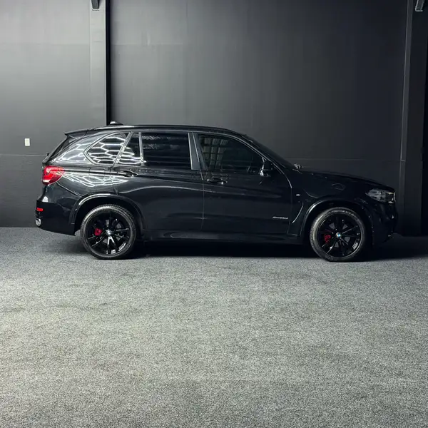 2017 Bmw X5 XDRIVE25D SAV 2.0D Carousel 3