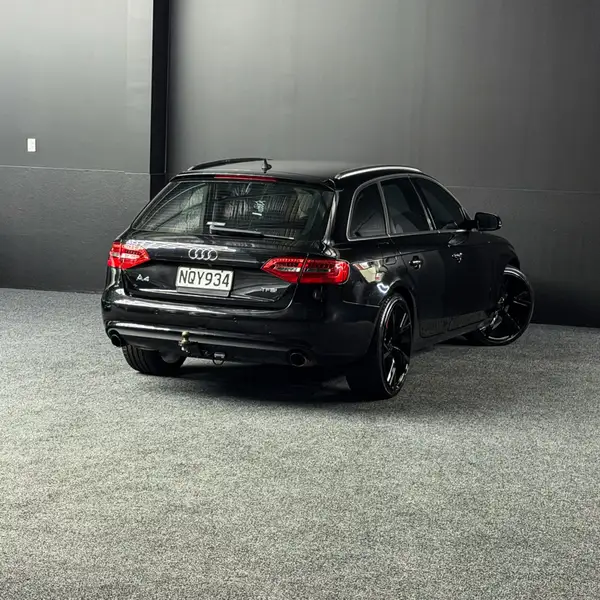 2016 AUDI A4 2.0T Carousel 4