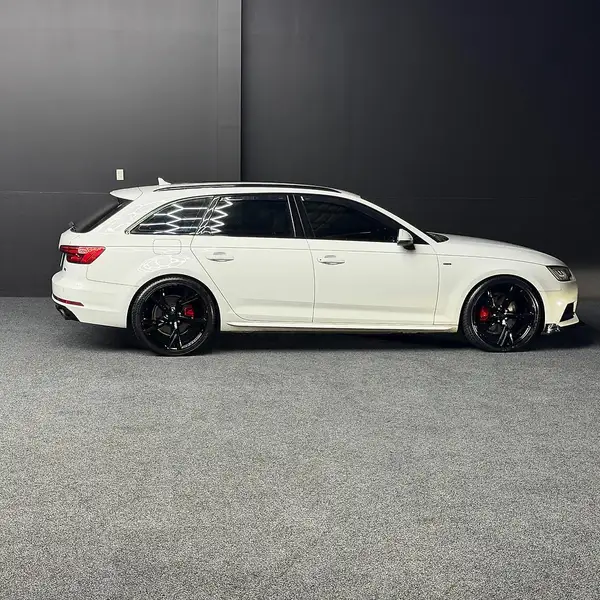 2016 AUDI A4 Carousel 3