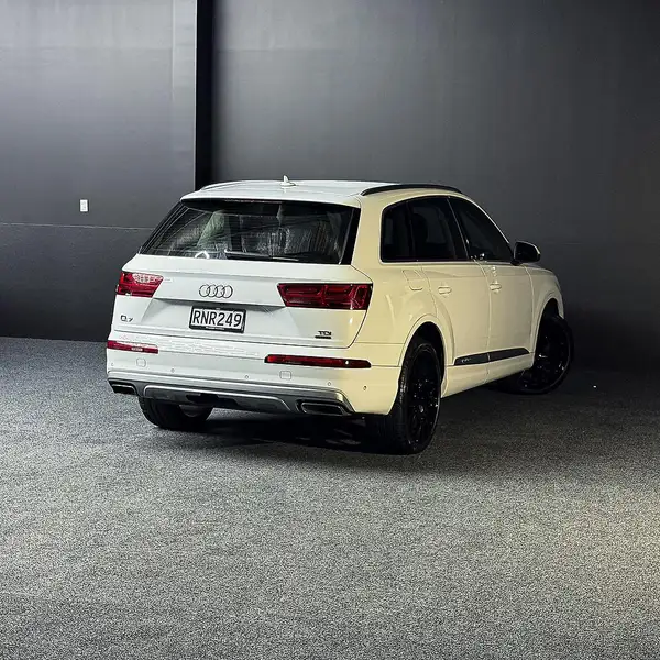 2016 AUDI Q7 3.0 TDI Carousel 4