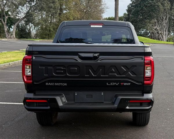 2022 LDV T60 Bi-Turbo 4X4 LOW KMS Carousel 6
